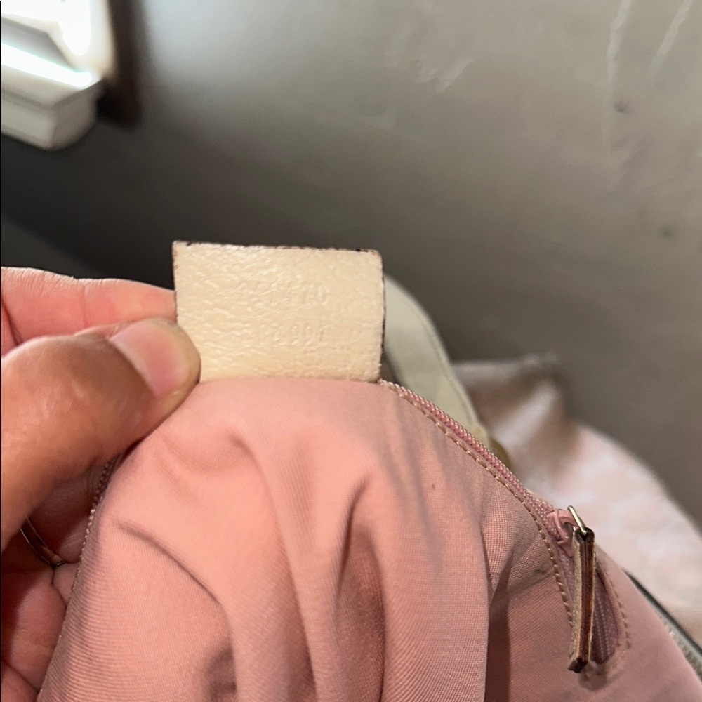 Gucci Pink Canvas gold hardware medium handbag - Picture 7 of 7